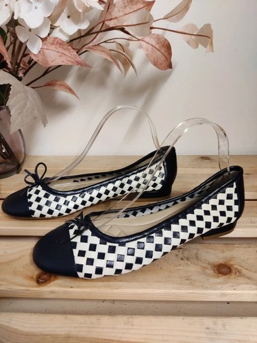 Van dal shillington - van,
